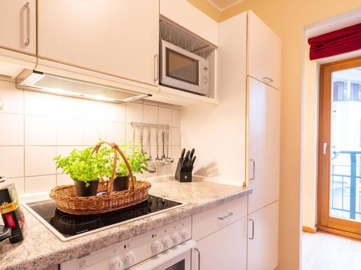 Kaiservillen Heringsdorf - Ferienwohnung Mit 1 Schlafzimmer Und Balkon D224 Luaran gambar